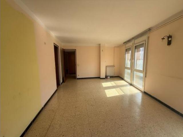 Piso Venta Salt, Veïnat