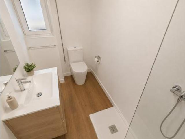 Piso Venta Salt, Veïnat