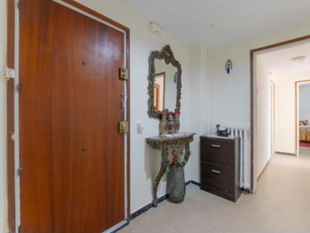 Piso Venta Salt, Veïnat