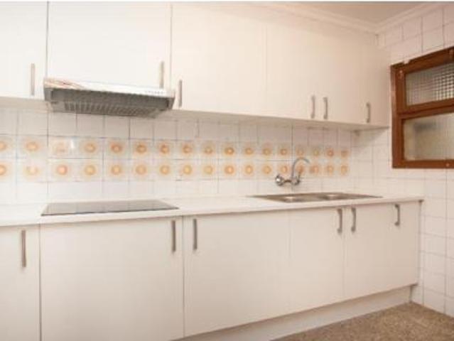 Piso Venta Salt, Veïnat