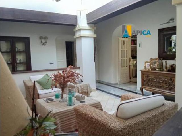 Piso Venta San Roque, Núcleo