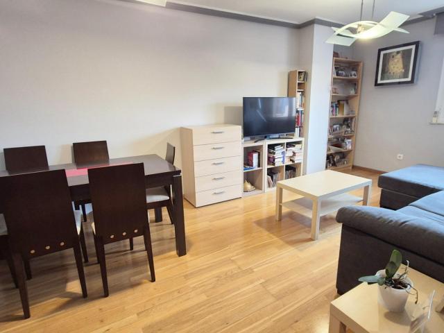 PISO VENTA SANTA MARTA DE TORMES. Urbis te ofrece un piso en venta en Santa Marta de Tormes, Salamanca