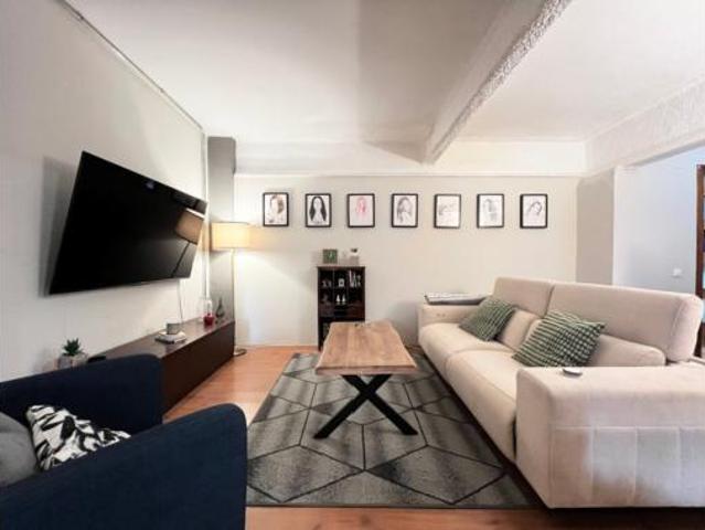 Piso Venta Santa Coloma de Gramenet, Fondo