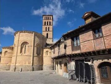 S Lorenzo, Palomarejos, La Lastrilla, Segovia, Castilla y León, Castilla y León