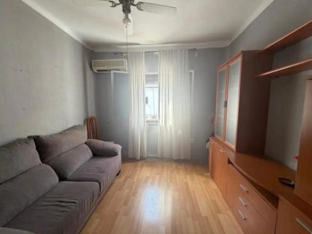 Piso Venta Sevilla Capital, Tiro de Línea