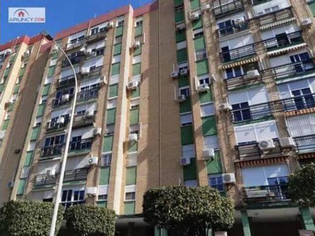 Piso Venta Sevilla Capital, Tiro de Línea