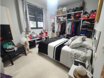 Calle Las Navas, Parque Amate, Sevilla, Sevilla, Andalucía, Andalucía