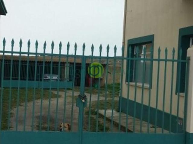 Piso Venta Villaturiel, Barrio de Villarente
