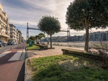 Plaza de Santa Ana, Bilbao, Las Arenas, Getxo, Vizcaya, País Vasco