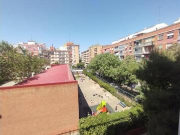 Piso en venta en Calle Monasterio de La Rabida - Aire acondicionado