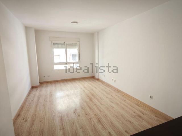 Piso, Victoria Eugenia, Málaga