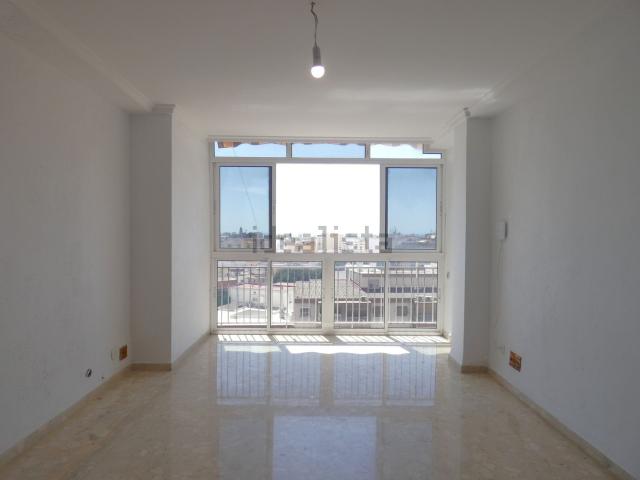 Piso, Victoria Eugenia, Málaga