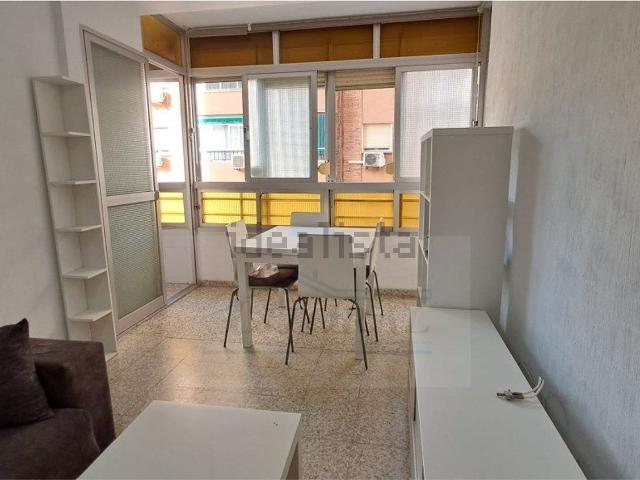 Piso, Victoria Eugenia, Málaga