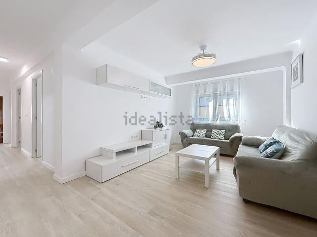 Piso, Victoria Eugenia, Málaga