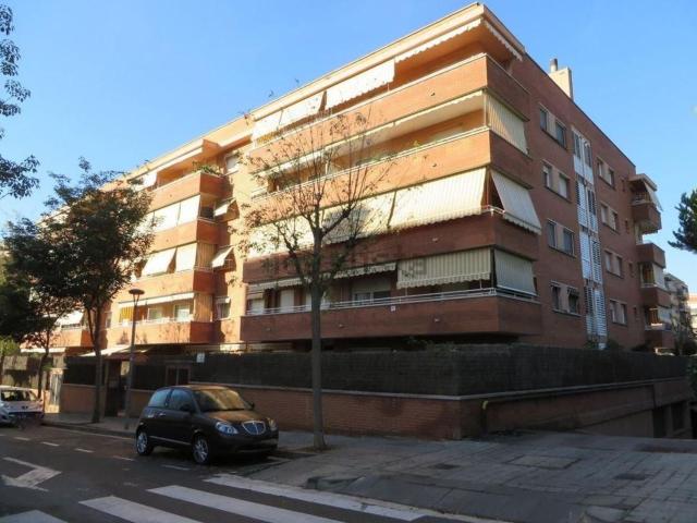 Piso, Viladecans