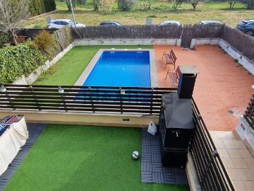 Piso, Viladecavalls