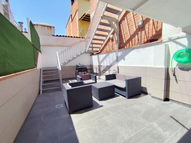 Piso, Vilanova del Camí