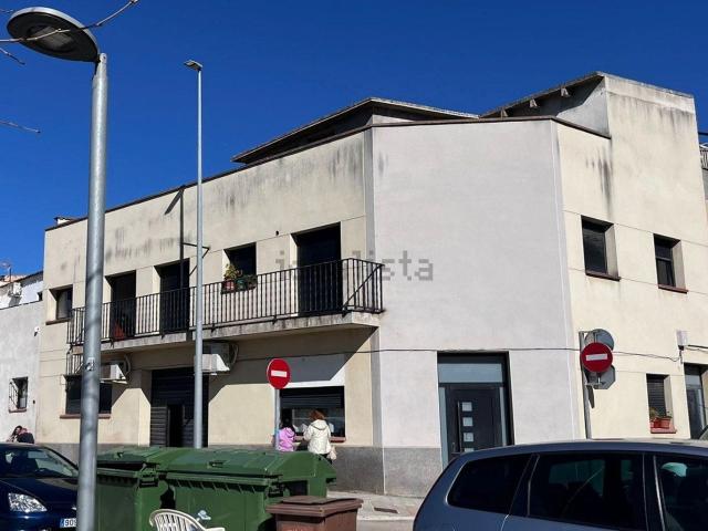 Piso, Vilanova del Camí