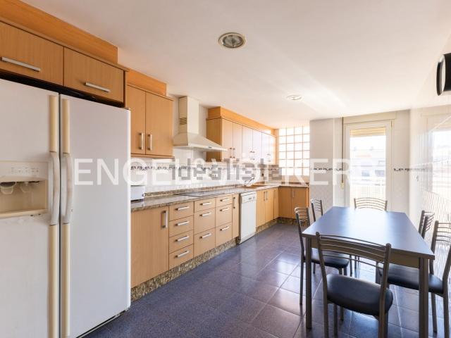 Piso, Villarreal/Vila Real