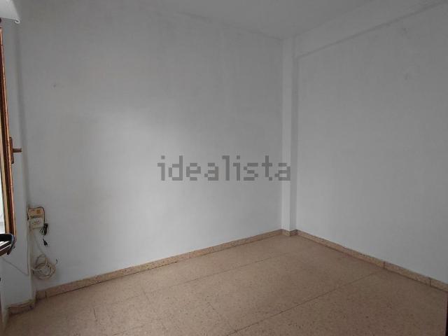 Piso, Villena