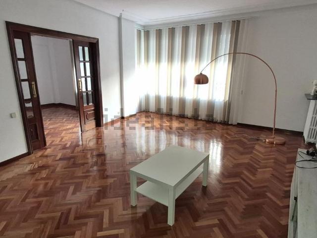 Piso, Zamora
