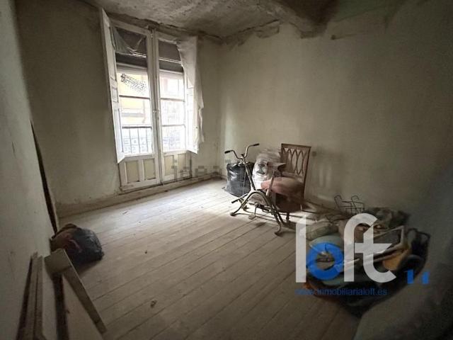 Piso, Zamora