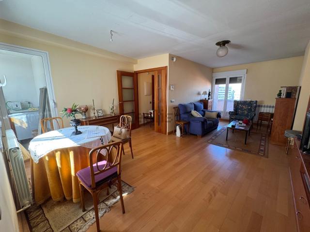 Piso, Zamora