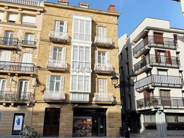Piso, Zarautz