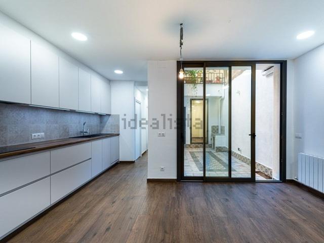 Piso, Zona Esportiva, Terrassa