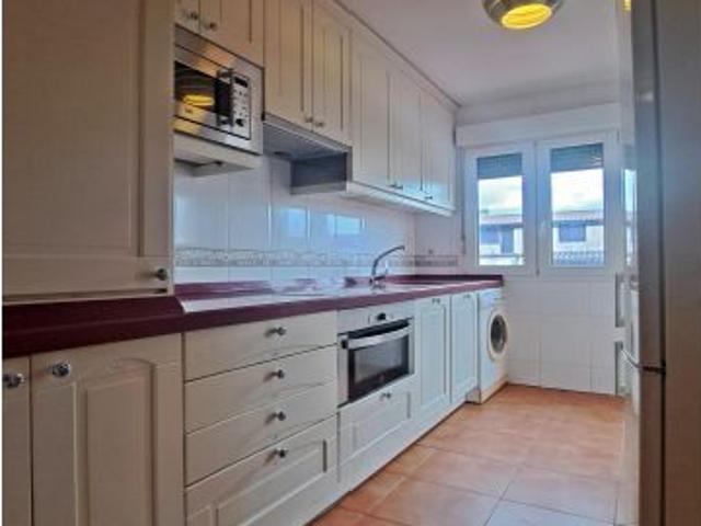 Piso 1 dormitorio en Urb. Parque Robledo