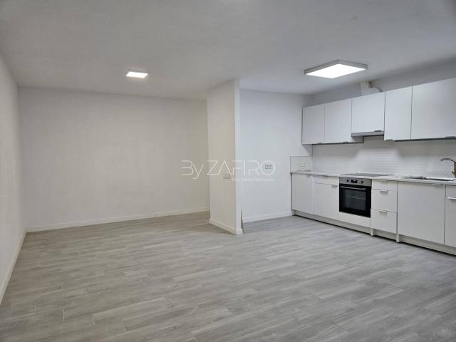 PISO 2 DORMITORIOS SIN MUEBLES EN LA SALLE