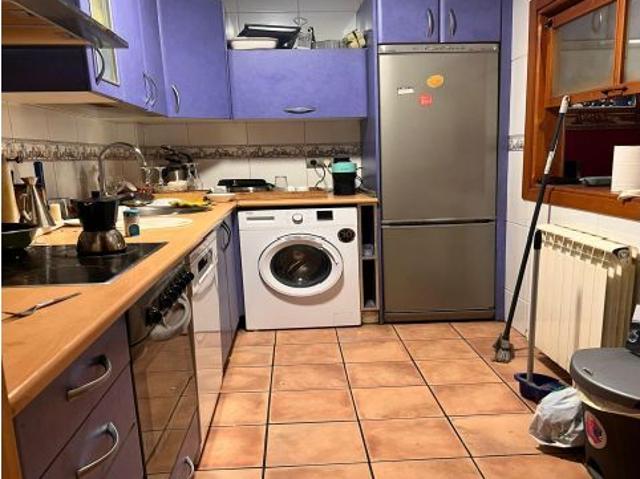 PISO 3 HABITACIONES EN CUATRO ESQUINAS, PURO CENTRO DE CIUDAD DE HUESCA