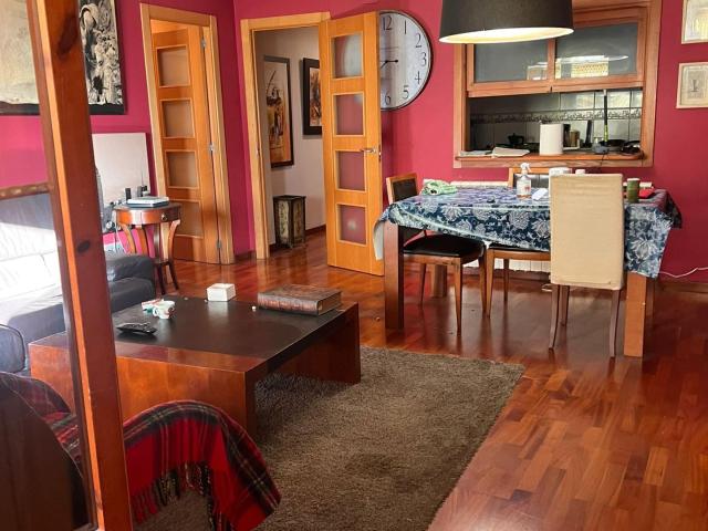 PISO 3 HABITACIONES EN CUATRO ESQUINAS, PURO CENTRO DE CIUDAD DE HUESCA