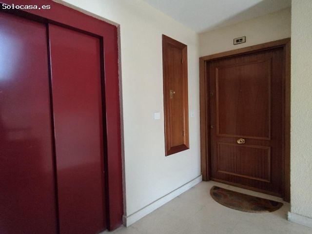 Piso 4 hab, 2 baños, garaje, trastero y zona de juegos infantiles
