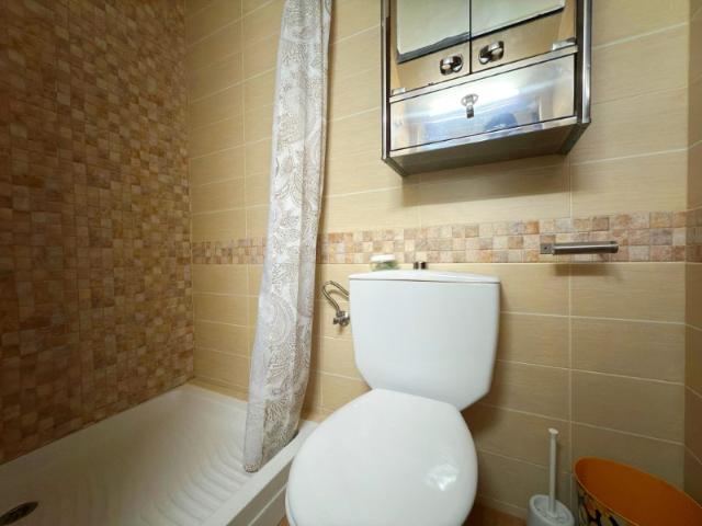 PISO 4 HABITACIONES PARA ESTUDIANTES ZONA SAN BASILIO