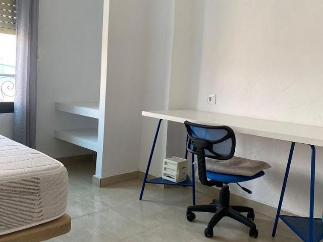 Piso 5 dormitorios estudiantes