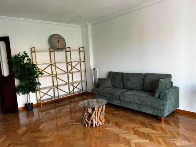 Pisos Madrid 2.200€ Mes