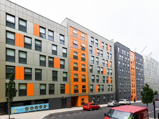 Pitt St, Newcastle NE4 Studio to rent £1,066 pcm £246 pw