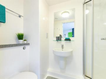 Pitt St, Newcastle NE4 Studio to rent £1,235 pcm £285 pw
