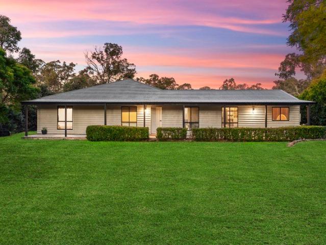 Pitt Town's 5 Acre Lifestyle Package