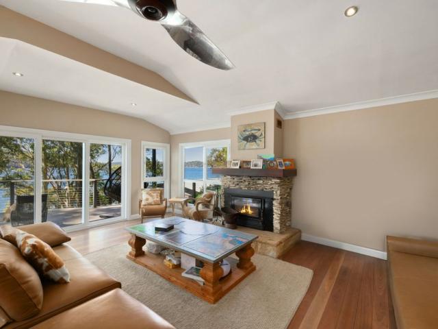 PITTWATER PARADISE � BOAT ACCESS ONLY