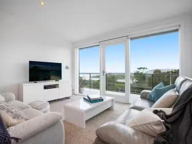 Pittwater Road