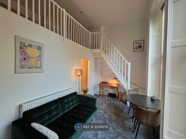 Pittville Circus Road, Cheltenham GL52, 1 bed flat to rent, £1,050 pcm | PrimeLocation
