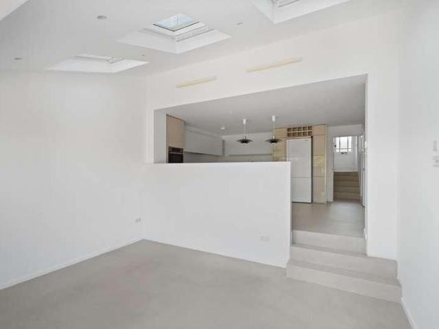 Pittville Gardens, South Norwood, London, SE25