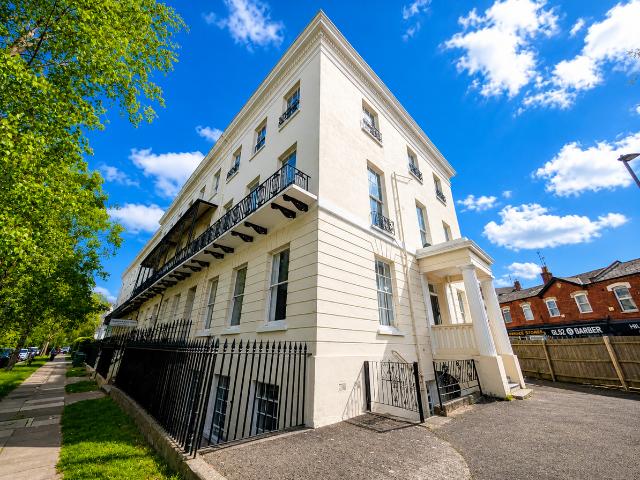 Pittville Lawn, Cheltenham GL52, 1 bed flat to rent, £750 pcm | PrimeLocation