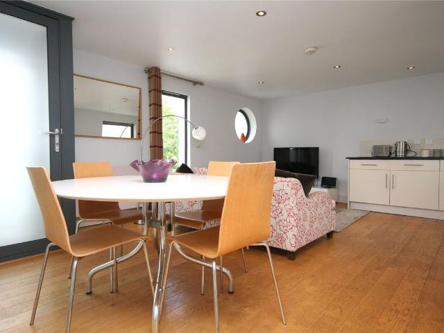 Pittville Mews, Cheltenham, Gloucestershire GL52, 2 bed detached house to rent, £1,350 pcm | PrimeLocation