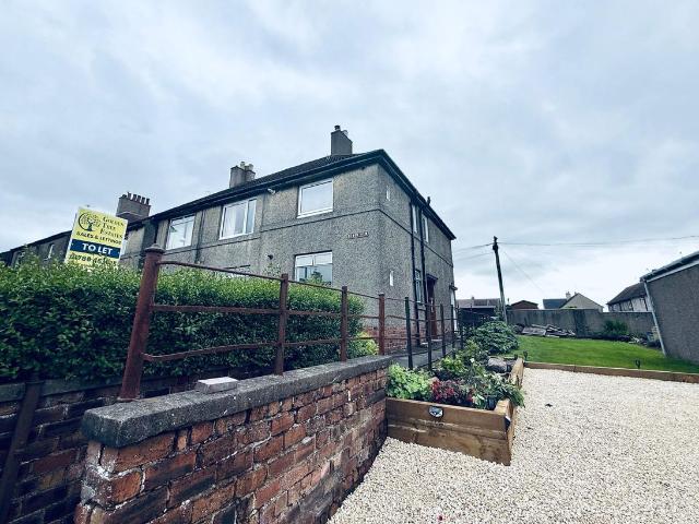 Pitfairn Road, Fishcross, Alloa FK10, 2 bed flat to rent, £850 pcm | PrimeLocation
