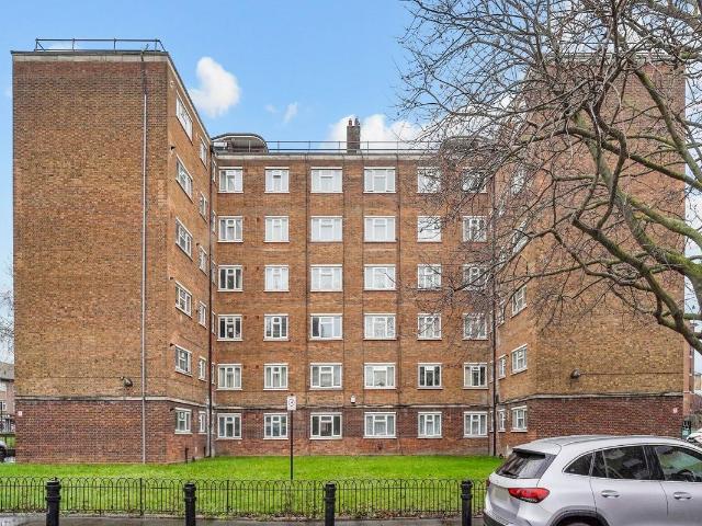 Pitfield Street, Hoxton N1, 2 bed flat to rent, £2,500 pcm | PrimeLocation