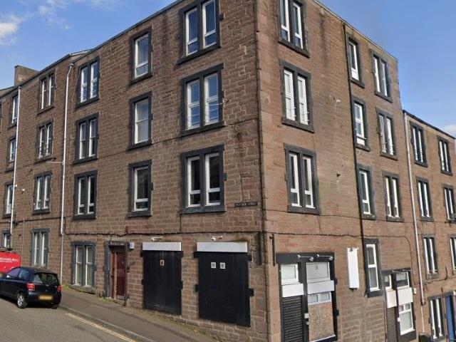 Pitfour Street, Dundee DD2, 3 bed flat to rent, £990 pcm | PrimeLocation