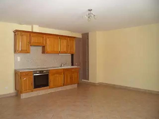 Pithiviers 45300 Location appartement 2 pièces t2 parking